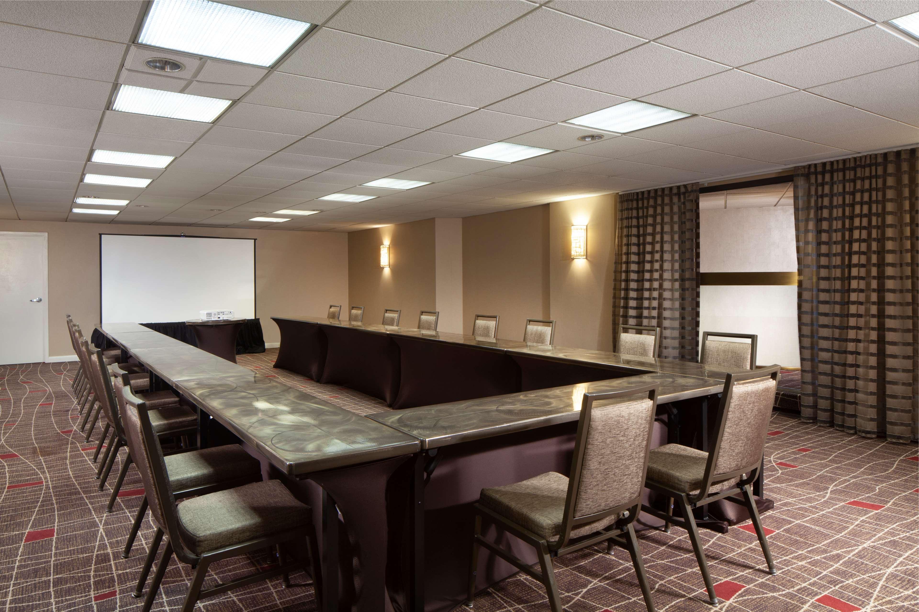 Hilton Boston Back Bay Hotel Екстериор снимка