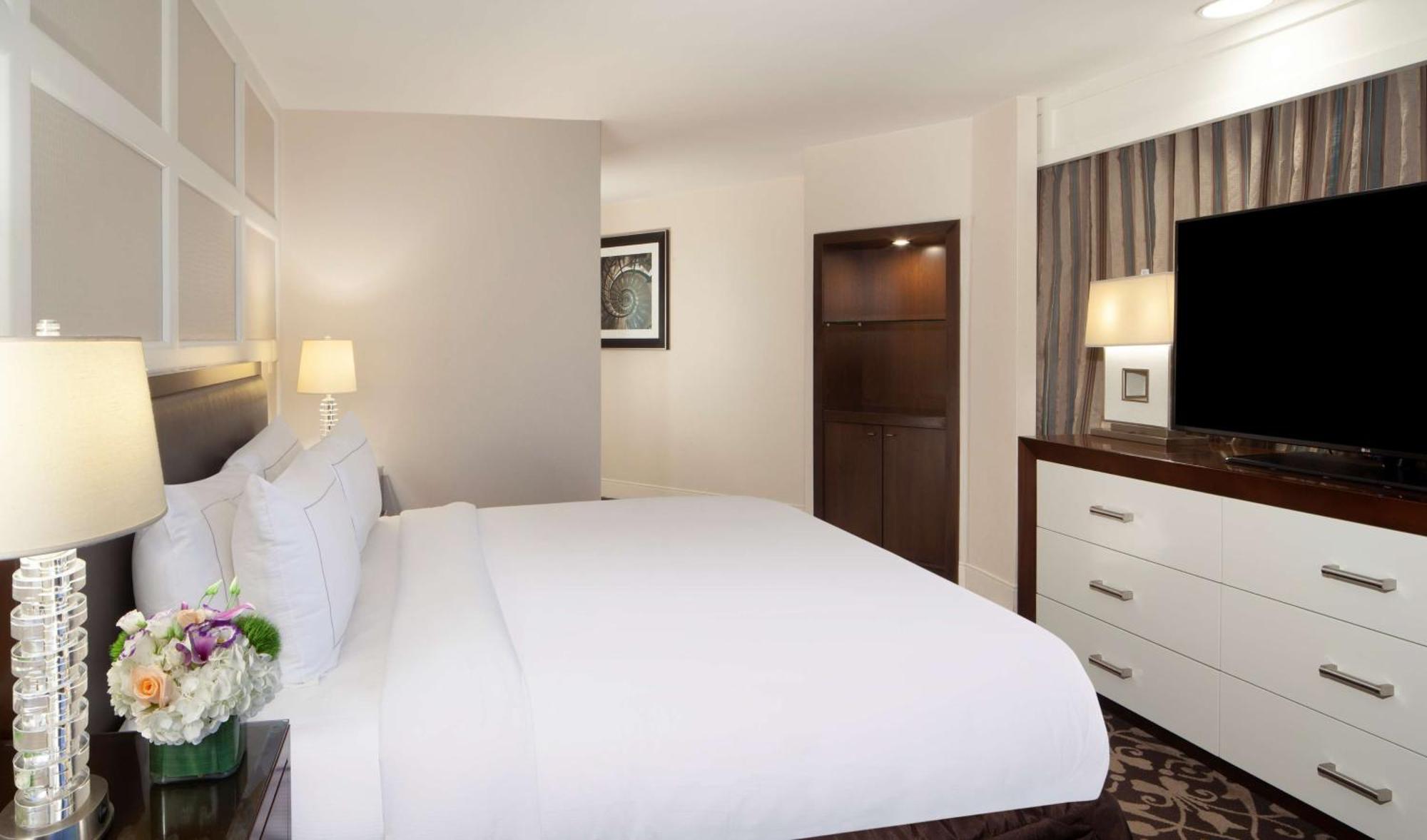 Hilton Boston Back Bay Hotel Екстериор снимка